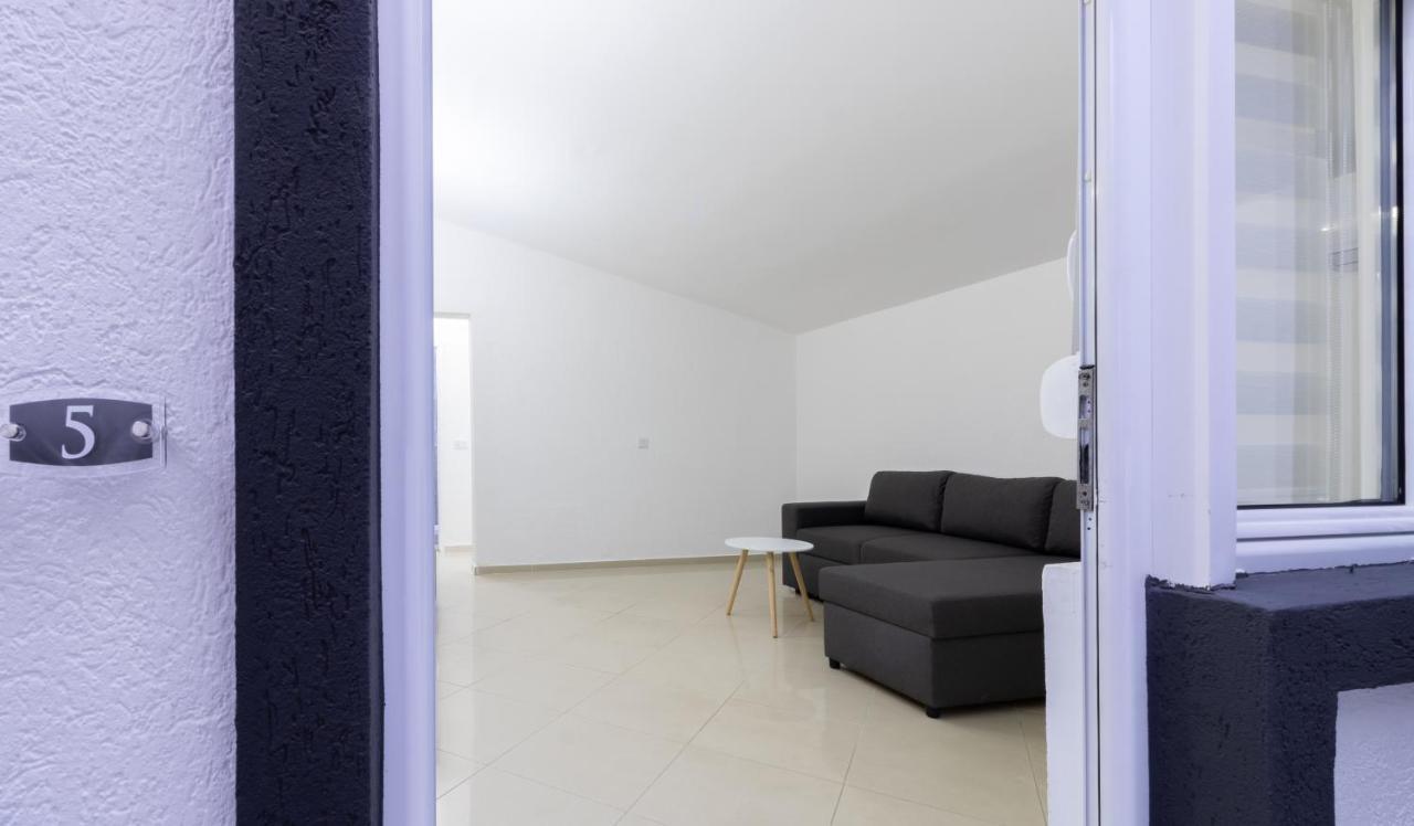 Apart-Hotel Prestige Ulcinj Extérieur photo